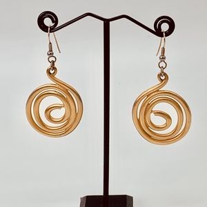 Erwin Pearl Swirl Matte Gold Drop Earrings